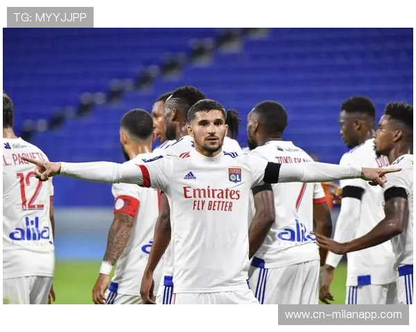 里昂客场3-1力克摩纳哥，苏尔茨梅开二度主导比赛