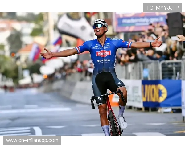 范德普尔携子训练视频曝光，儿童平衡车销量同比增45%